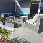 Villa Belle Avec Piscine Vue Montagne A 10 Mn De La A *